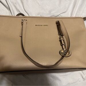 Michael Kors leather bag